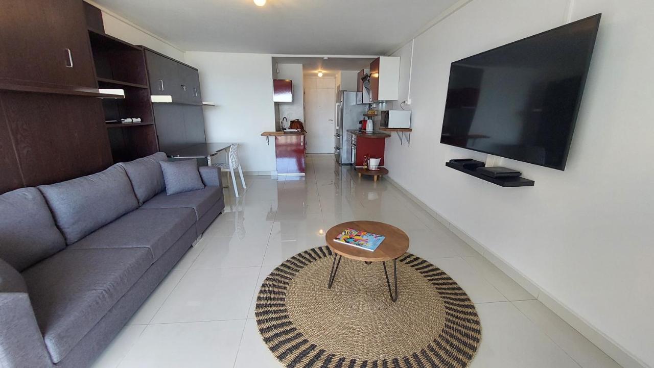 Appartement Pieds Dans L'Eau Vue Mer Acces Plage Et Piscine Marigot  Eksteriør billede
